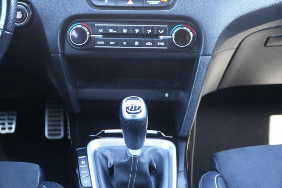 kia-proceed-2022-gasolina-998cc