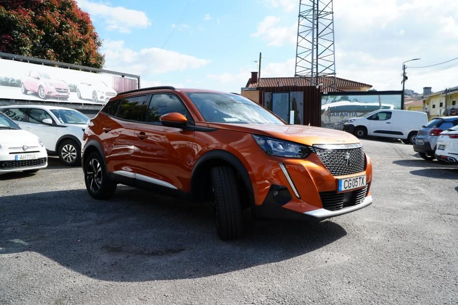peugeot-2008-2021-gasolina-1199cc