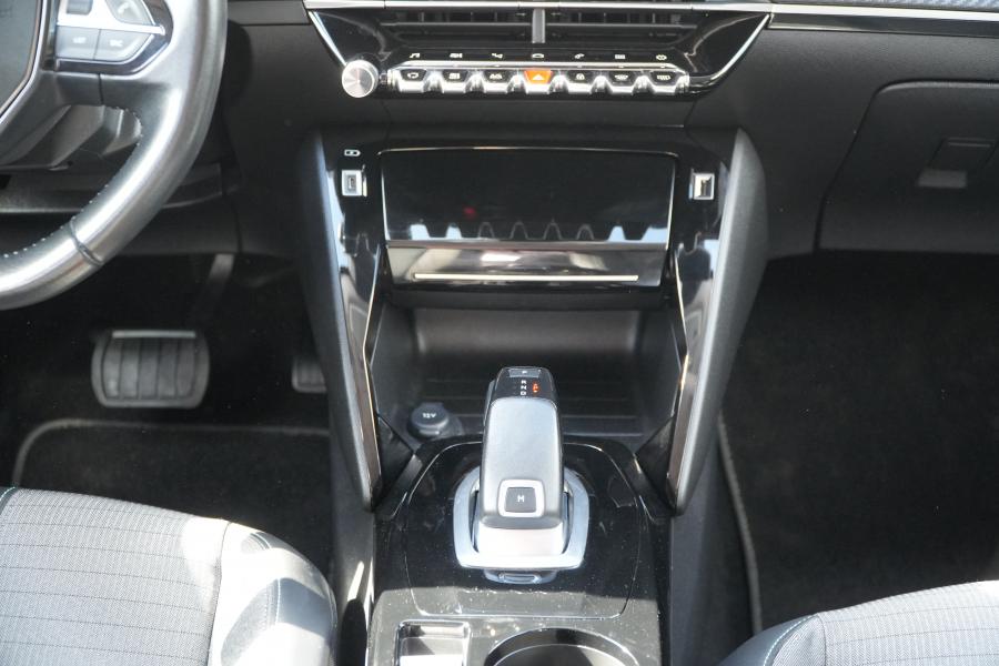 peugeot-2008-2021-gasolina-1199cc