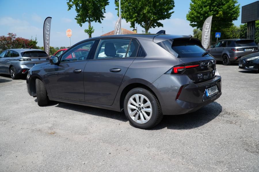 opel-astra-2023-gasolina-1199cc
