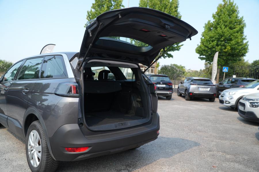peugeot-5008-2021-gasolina-1199cc