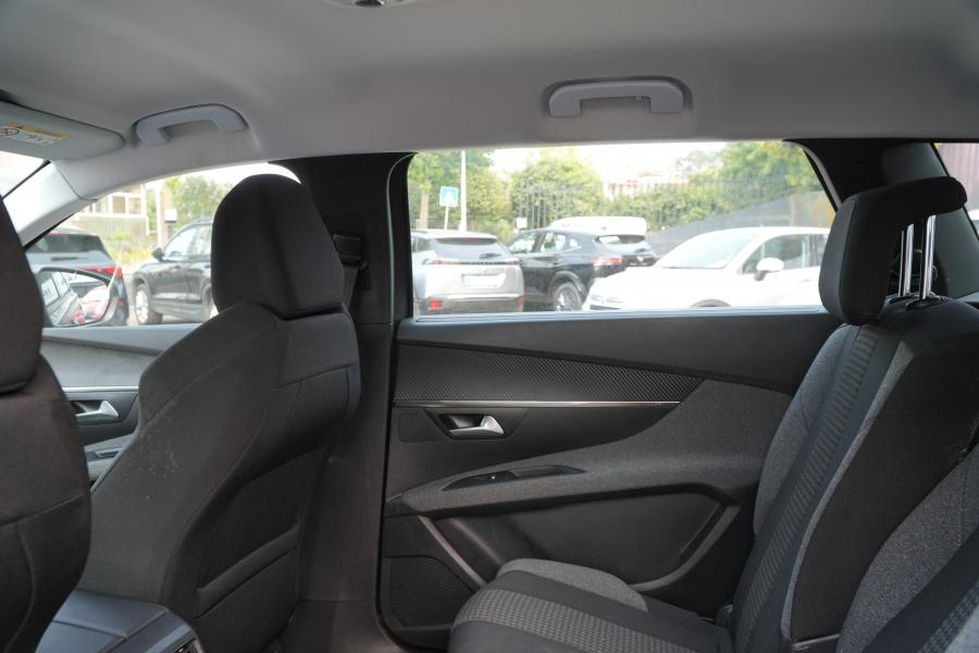 peugeot-5008-2021-gasolina-1199cc