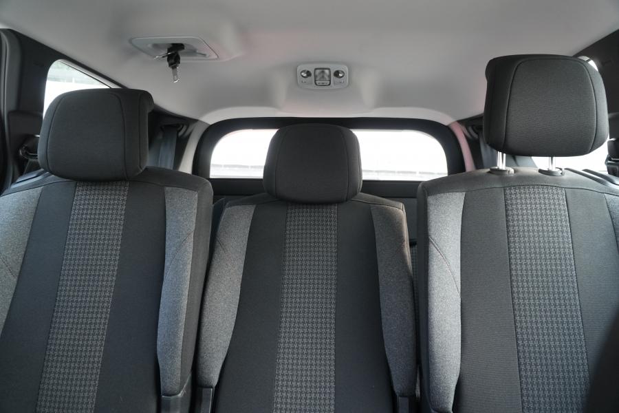 peugeot-5008-2021-gasolina-1199cc