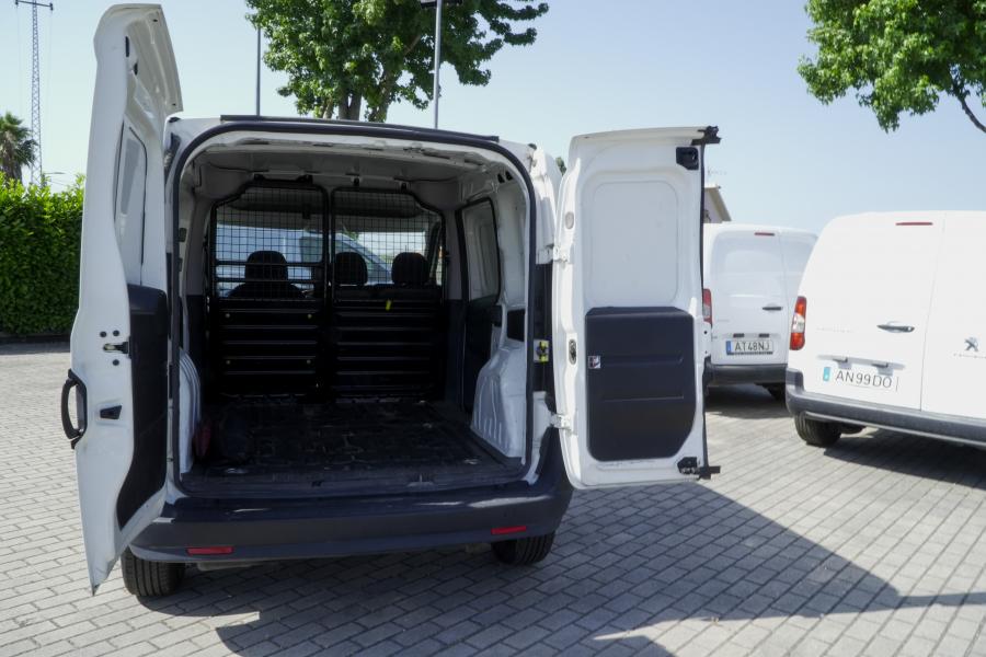fiat-doblo-2022-diesel-1598cc