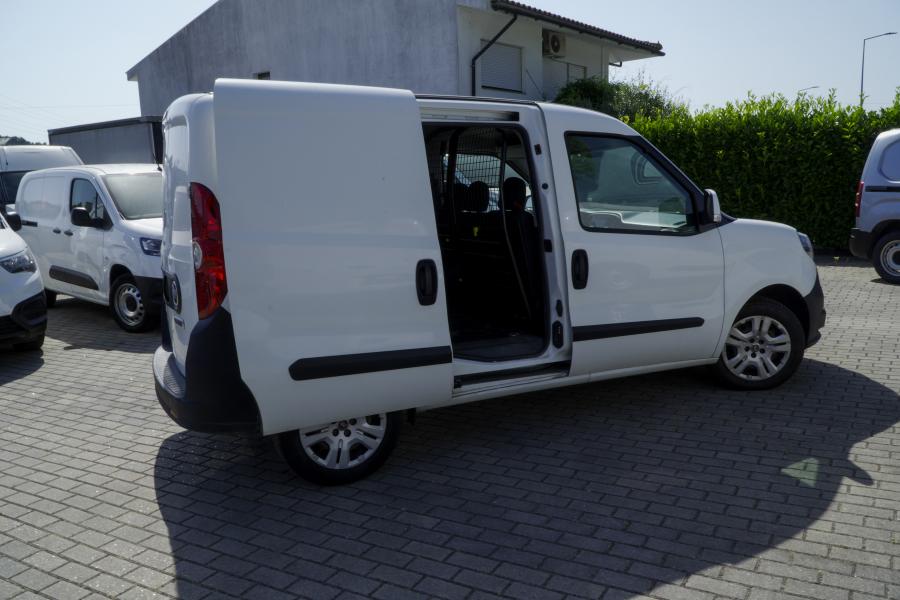 fiat-doblo-2022-diesel-1598cc
