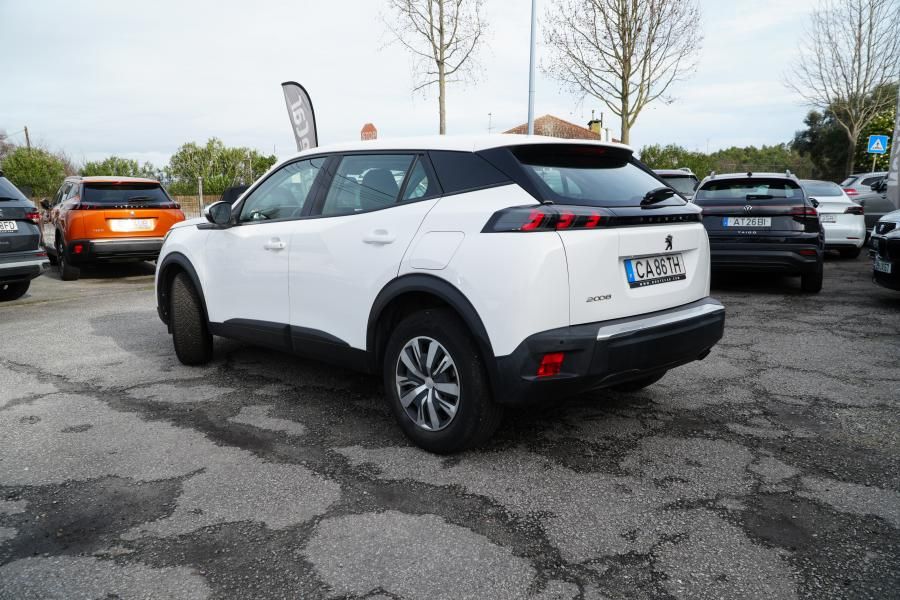 peugeot-2008-2021-gasolina-1199cc