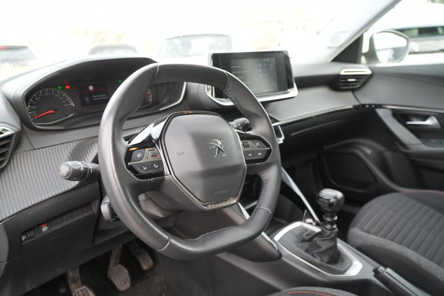 peugeot-2008-2021-gasolina-1199cc