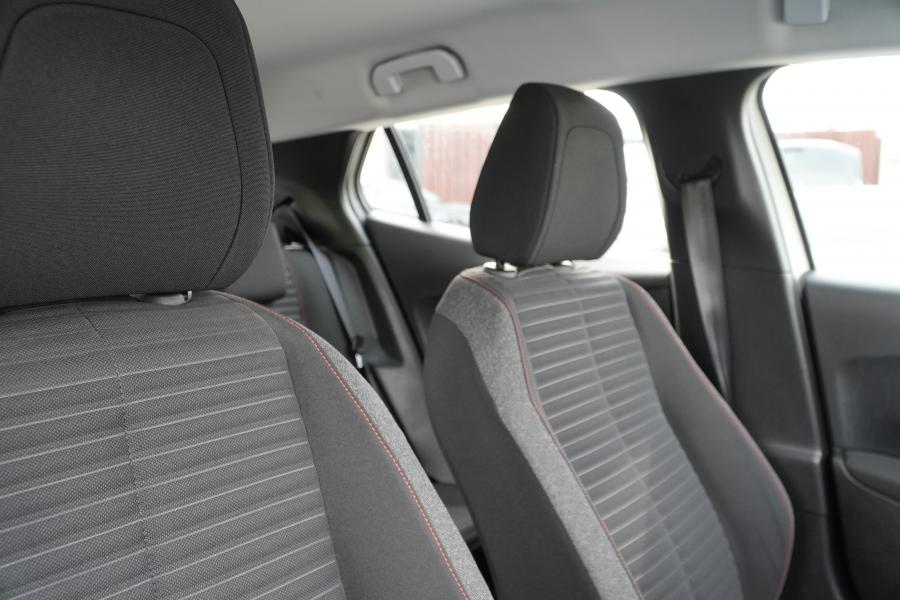 peugeot-2008-2021-gasolina-1199cc