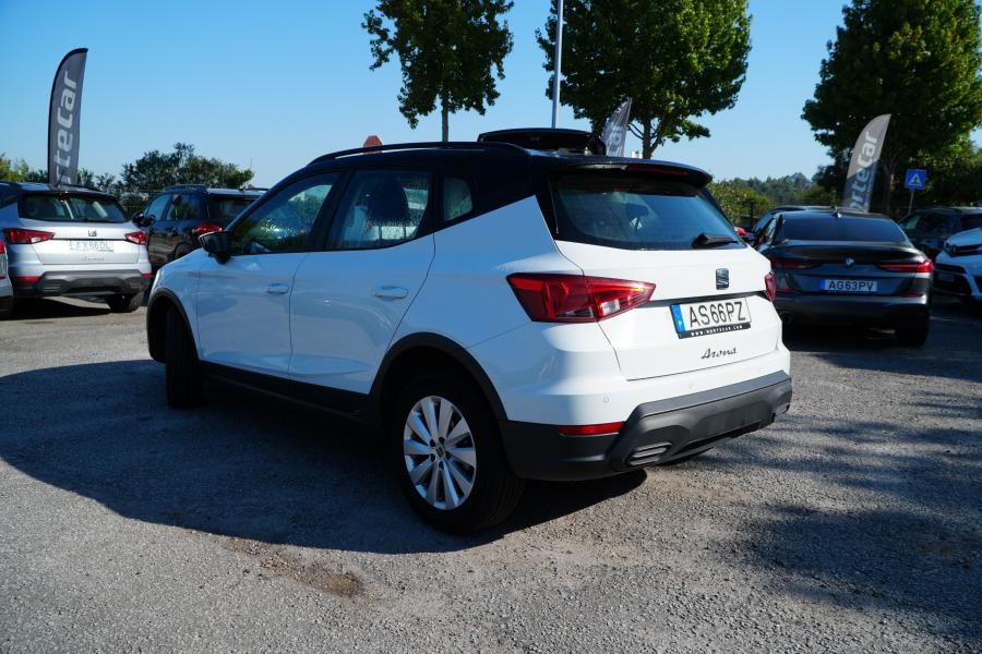 seat-arona-2022-gasolina-999cc