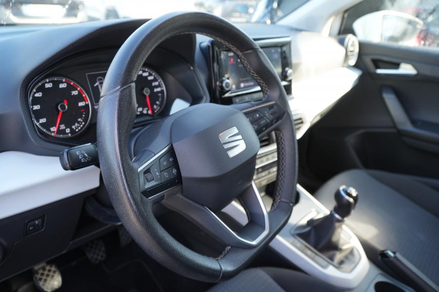 seat-arona-2022-gasolina-999cc