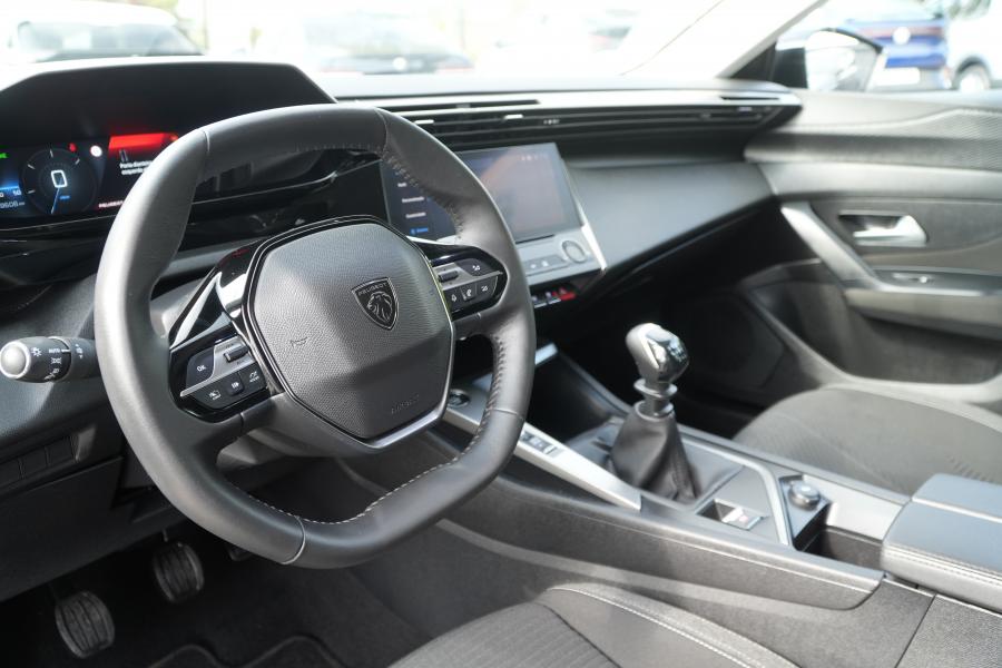 peugeot-308-sw-2023-gasolina-1199cc
