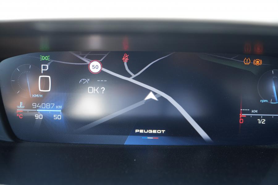 peugeot-308-2023-gasolina-1199cc