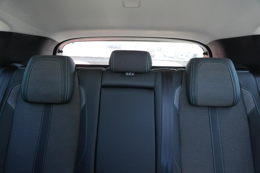 peugeot-308-2023-gasolina-1199cc