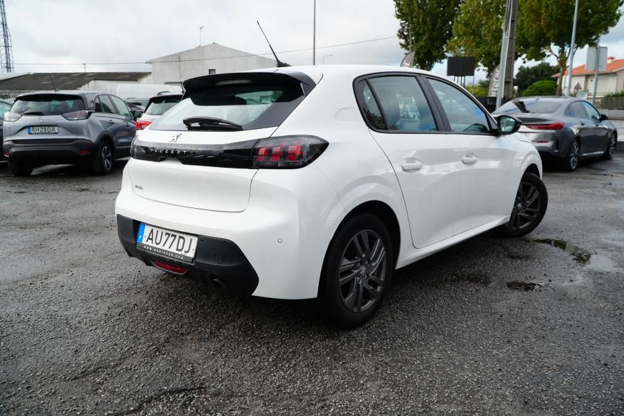 peugeot-208-2022-gasolina-1199cc