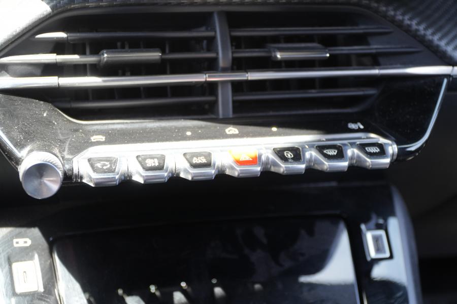 peugeot-2008-2024-gasolina-1199cc