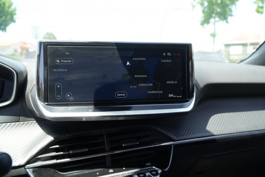 peugeot-2008-2024-gasolina-1199cc