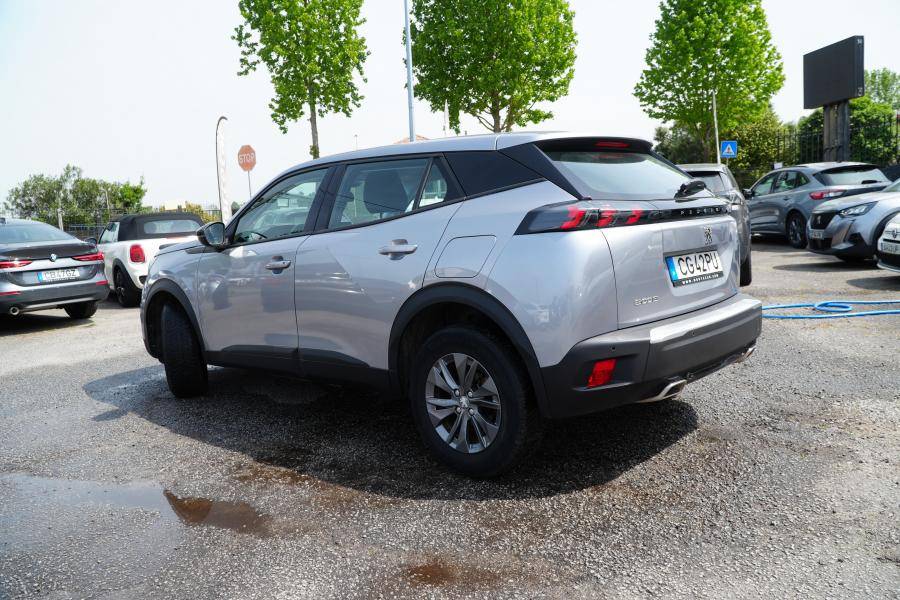 peugeot-2008-2022-gasolina-1199cc
