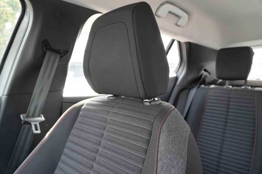 peugeot-2008-2022-gasolina-1199cc