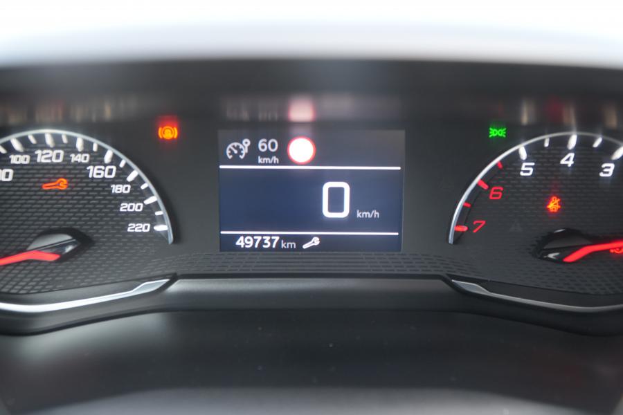 peugeot-2008-2021-gasolina-1199cc