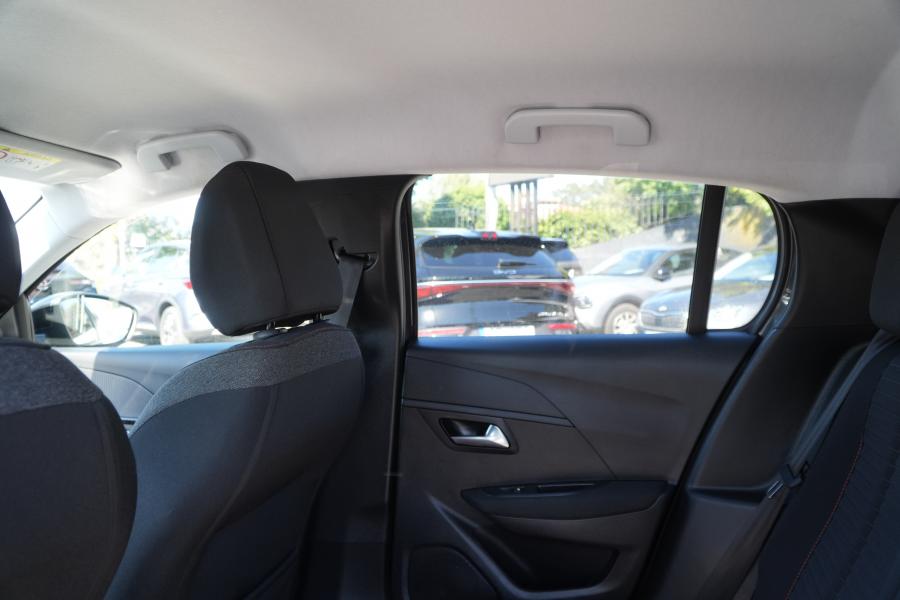 peugeot-208-2022-gasolina-1199cc