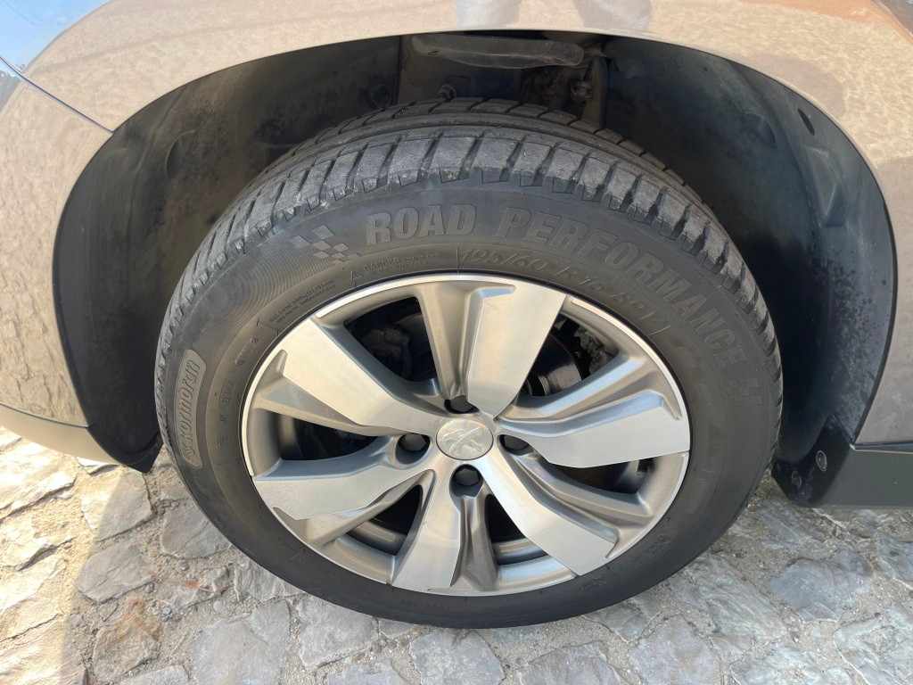 peugeot-2008-1-6-e-hdi-2015-diesel-1560cc
