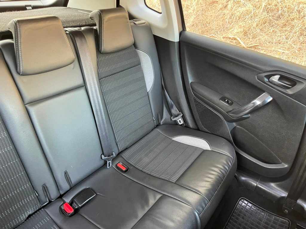 peugeot-2008-1-6-e-hdi-2015-diesel-1560cc