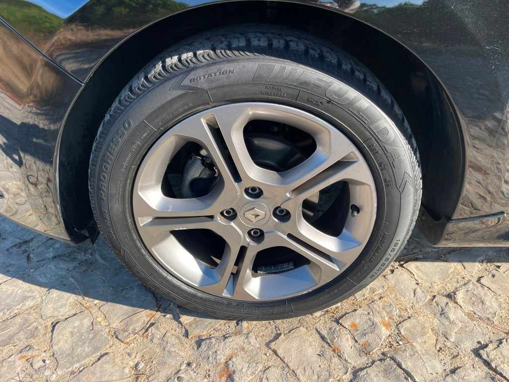 renault-clio-0-9-tce-2019-gasolina-898cc