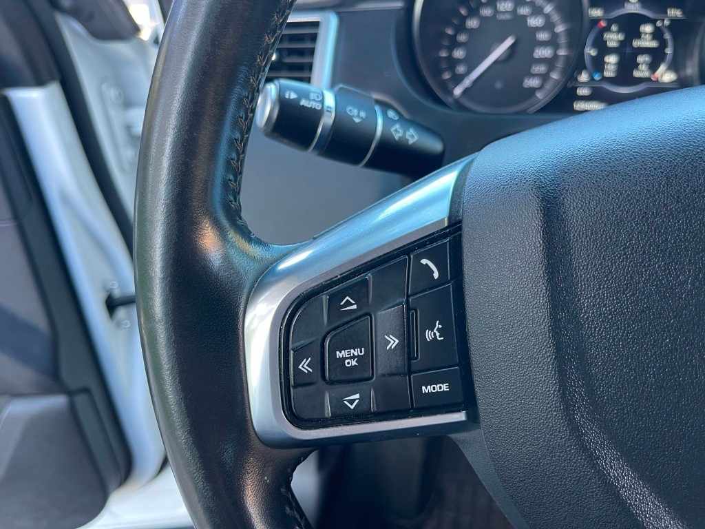 land-rover-discovery-sport-2-0-td4-2018-diesel-1999cc