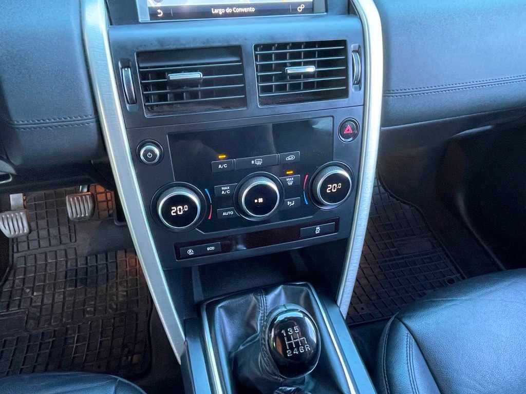 land-rover-discovery-sport-2-0-td4-2018-diesel-1999cc