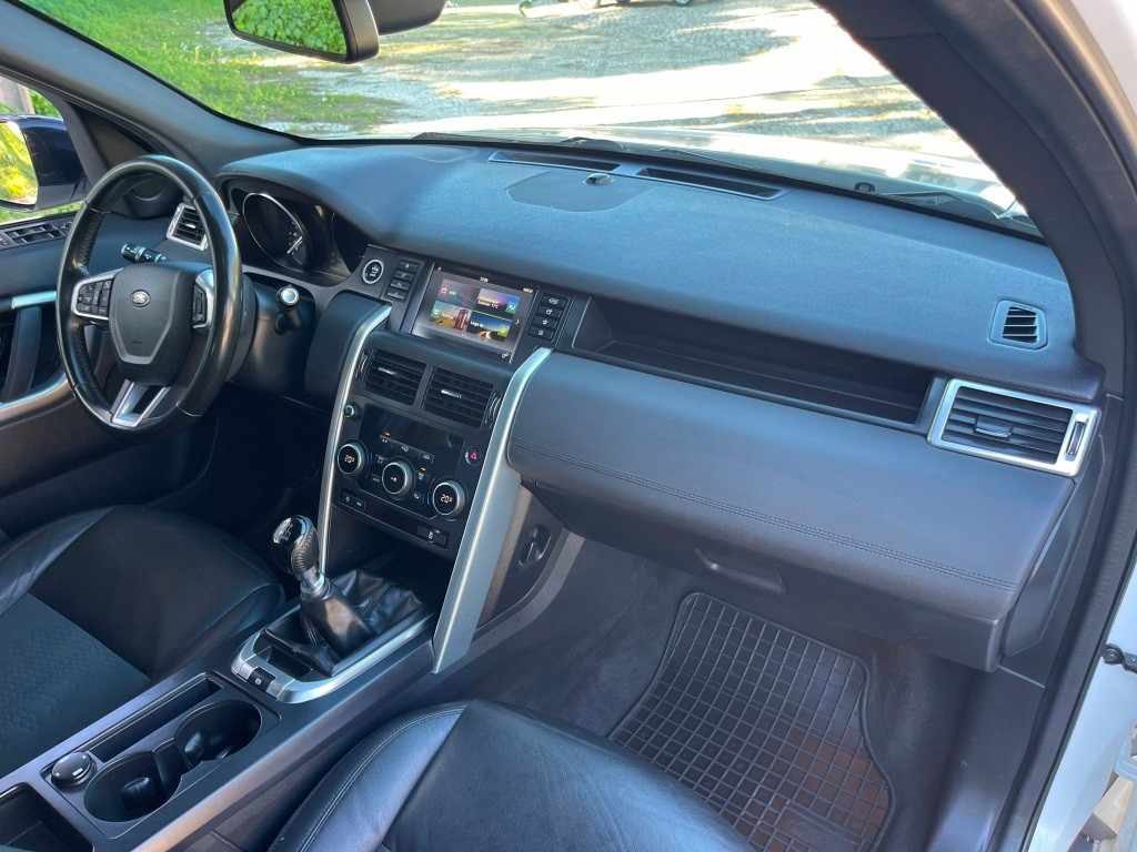 land-rover-discovery-sport-2-0-td4-2018-diesel-1999cc