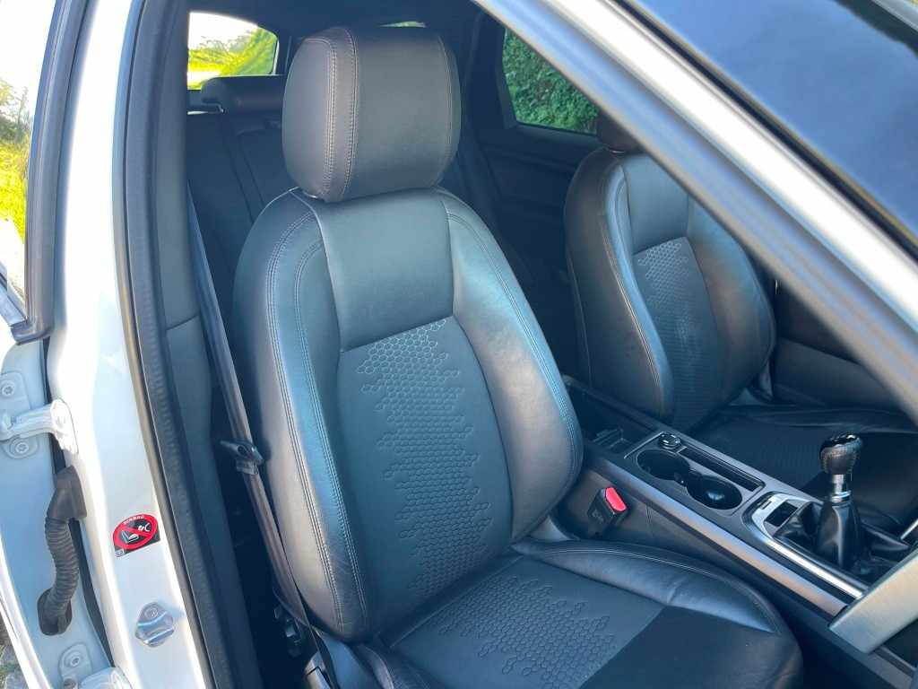 land-rover-discovery-sport-2-0-td4-2018-diesel-1999cc