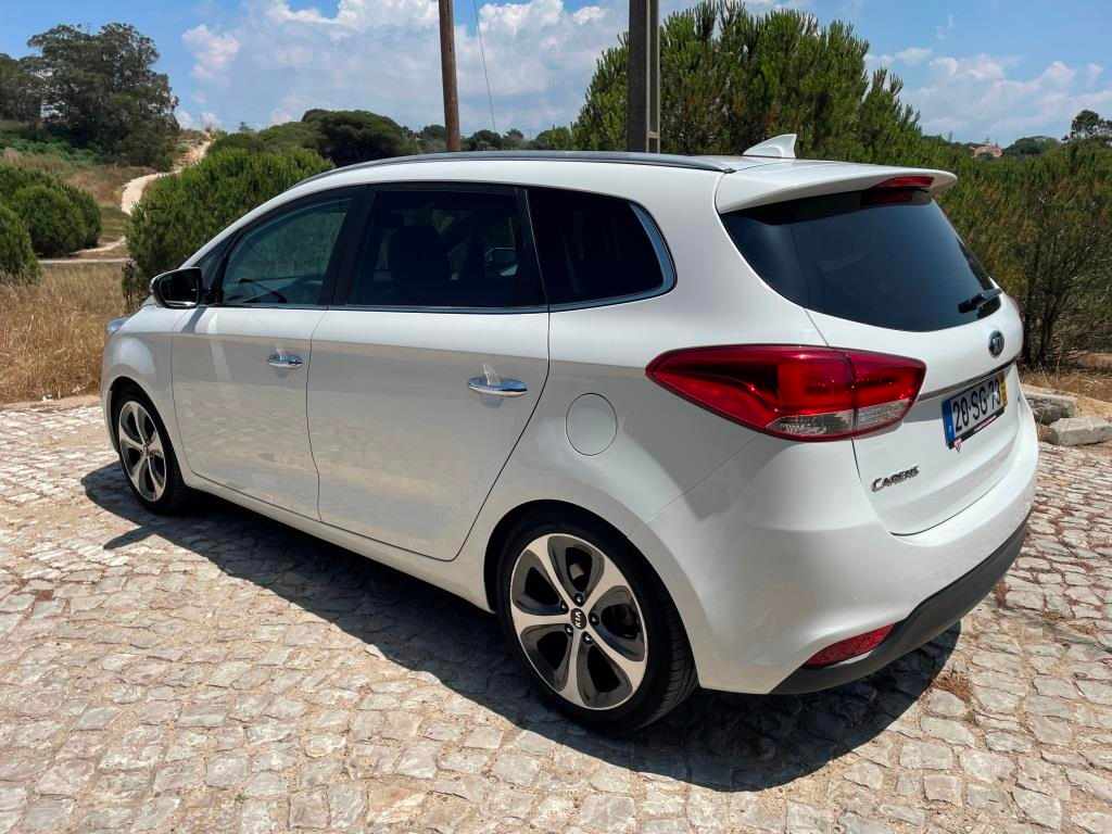 kia-carens-1-7-crdi-2016-diesel-1685cc