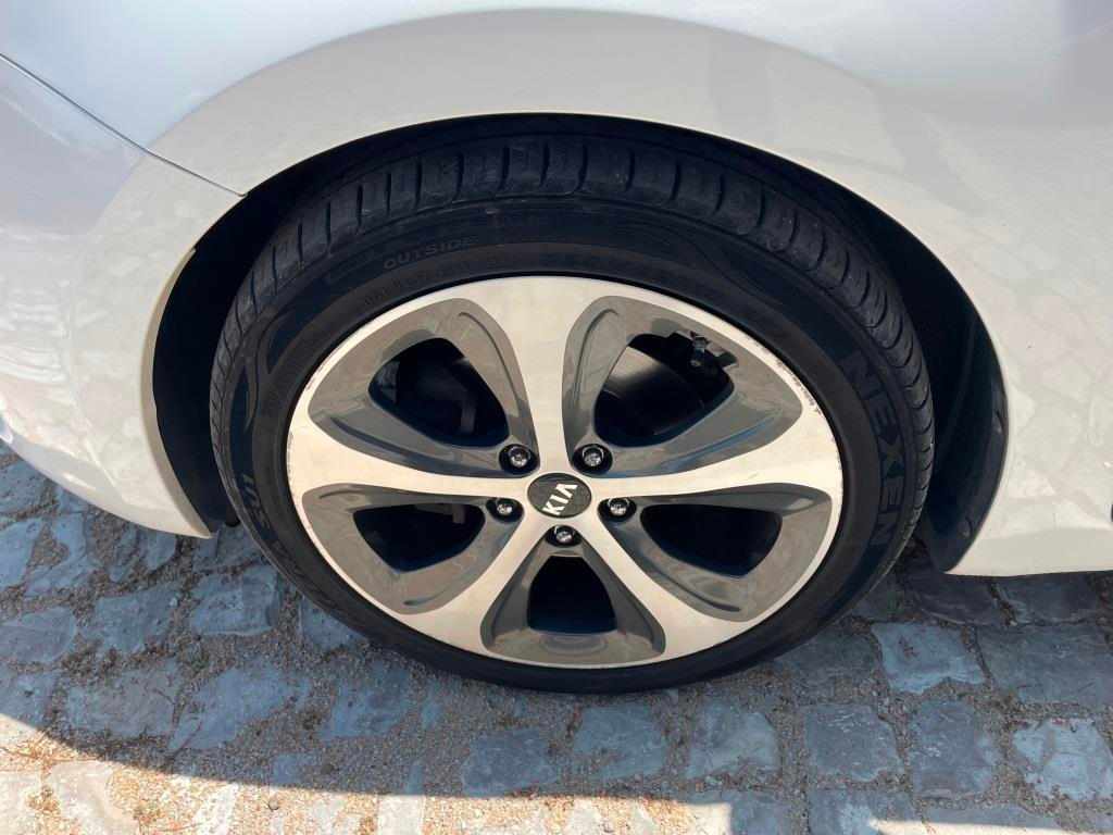 kia-carens-1-7-crdi-2016-diesel-1685cc