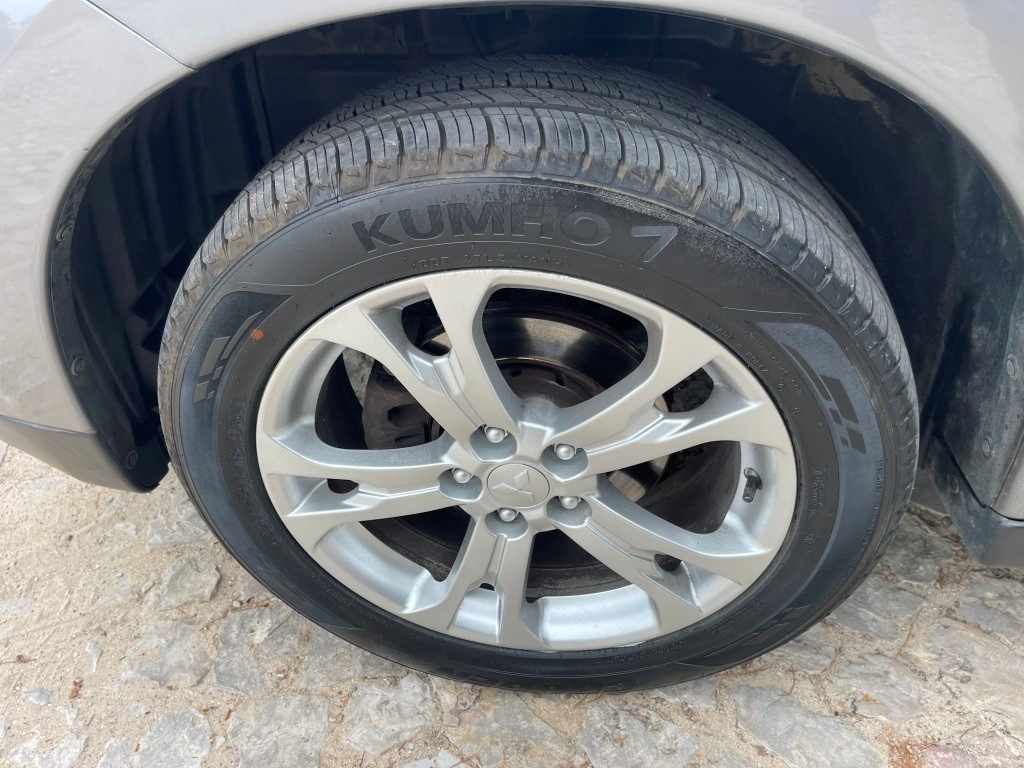 mitsubishi-outlander-2-2-di-d-2013-diesel-2268cc