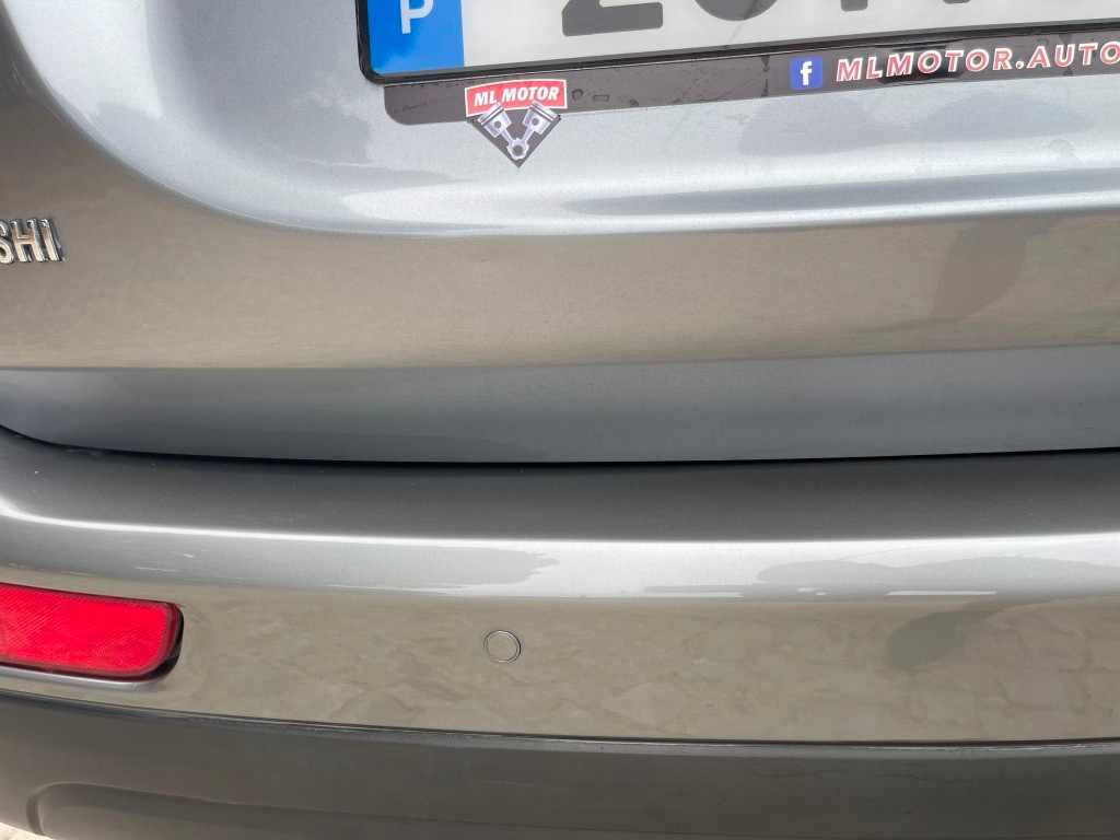 mitsubishi-outlander-2-2-di-d-2013-diesel-2268cc
