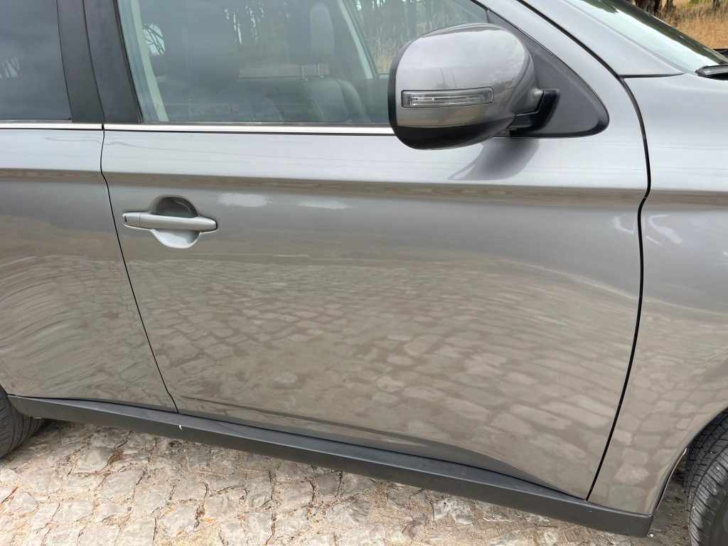 mitsubishi-outlander-2-2-di-d-2013-diesel-2268cc
