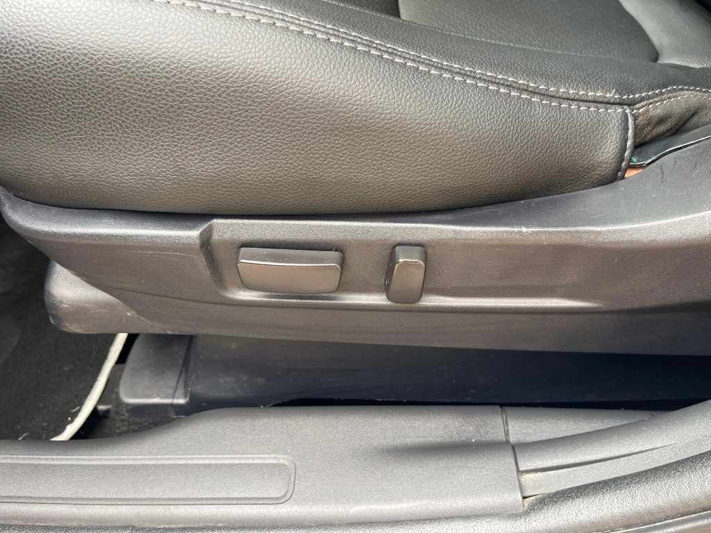mitsubishi-outlander-2-2-di-d-2013-diesel-2268cc