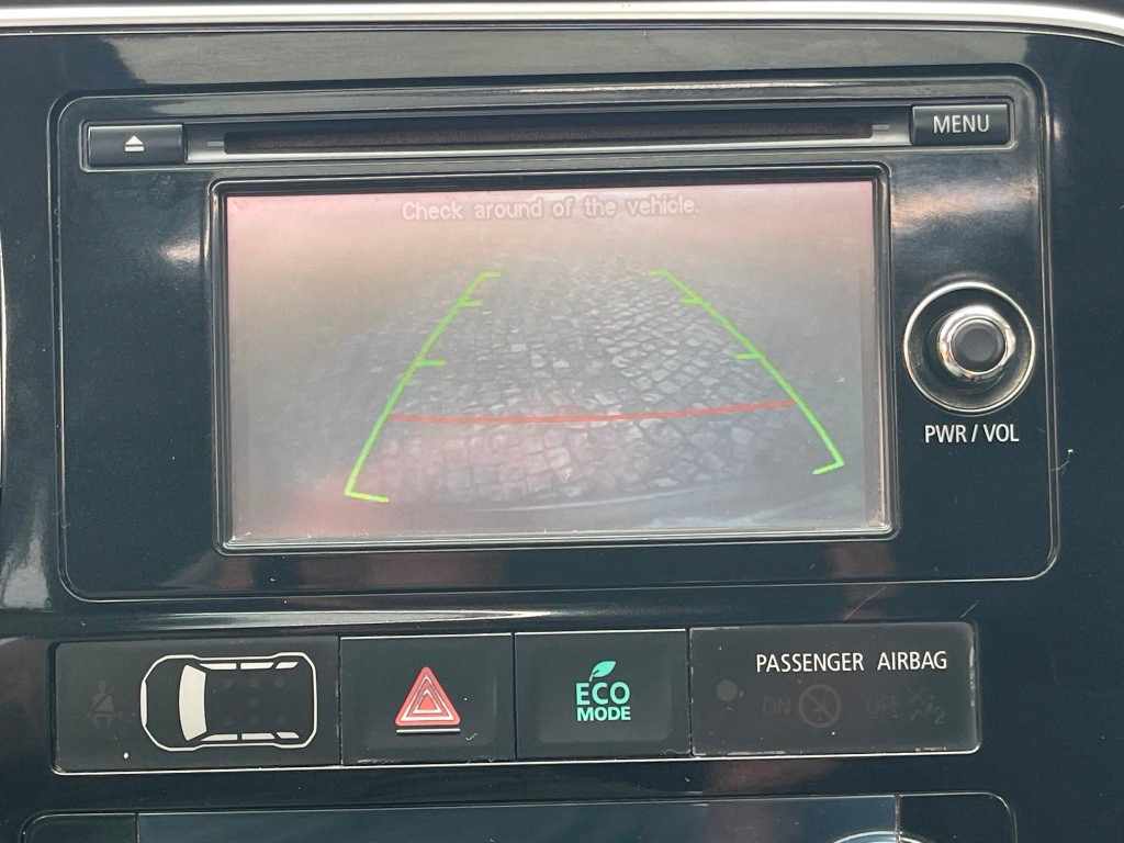 mitsubishi-outlander-2-2-di-d-2013-diesel-2268cc