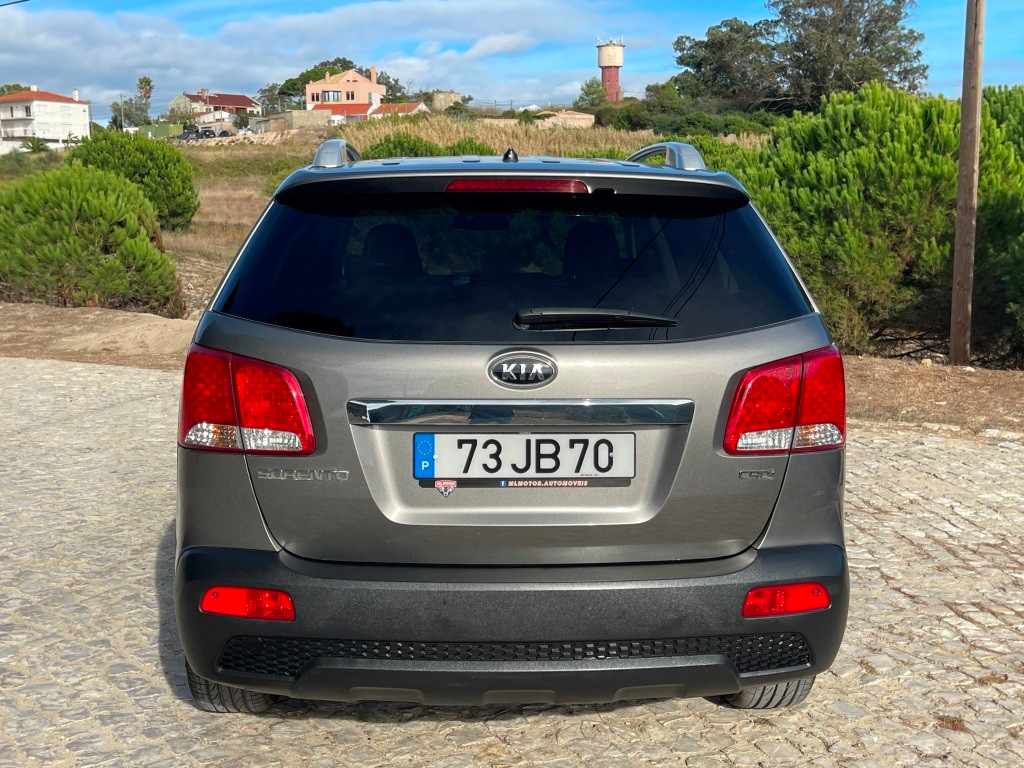 kia-sorento-2-2-crdi-2010-diesel-2199cc