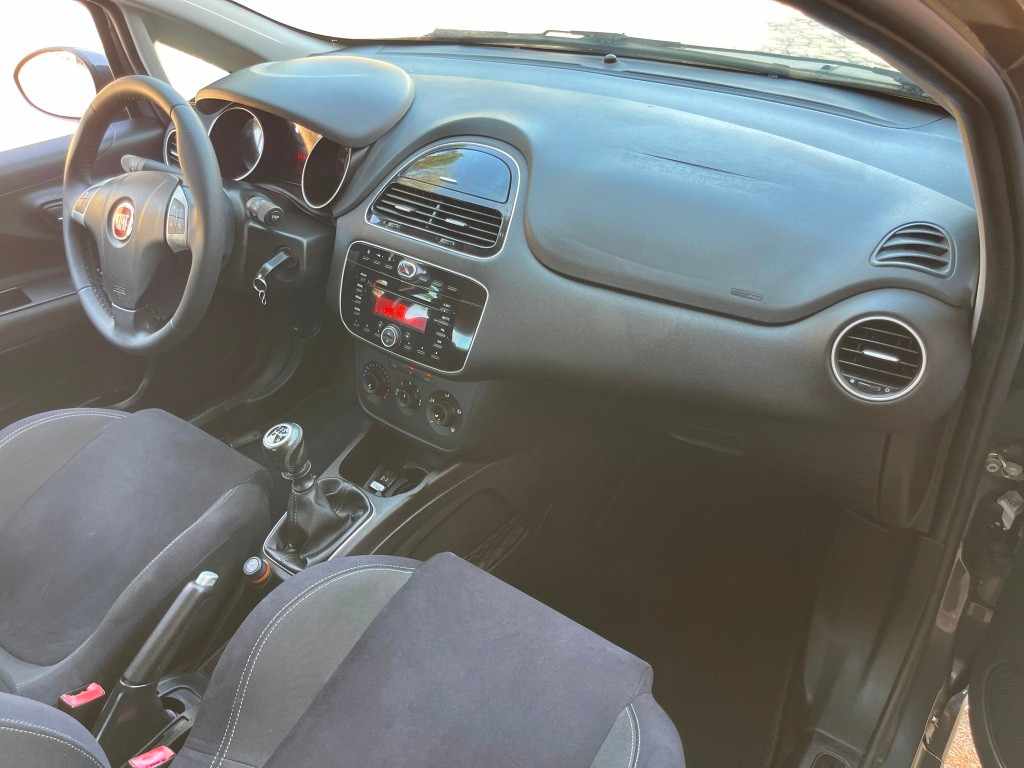fiat-punto-1-2-ss-2013-gasolina-1242cc