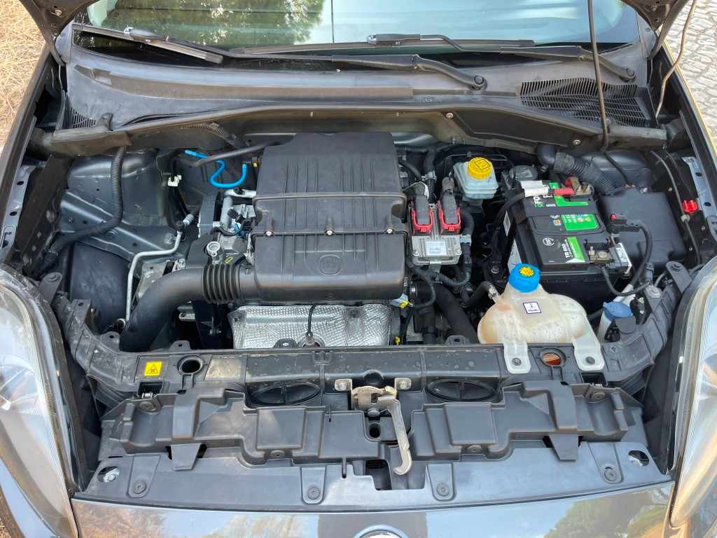 fiat-punto-1-2-ss-2013-gasolina-1242cc