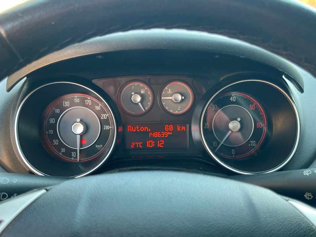 fiat-punto-1-3-multijet-2014-diesel-1248cc
