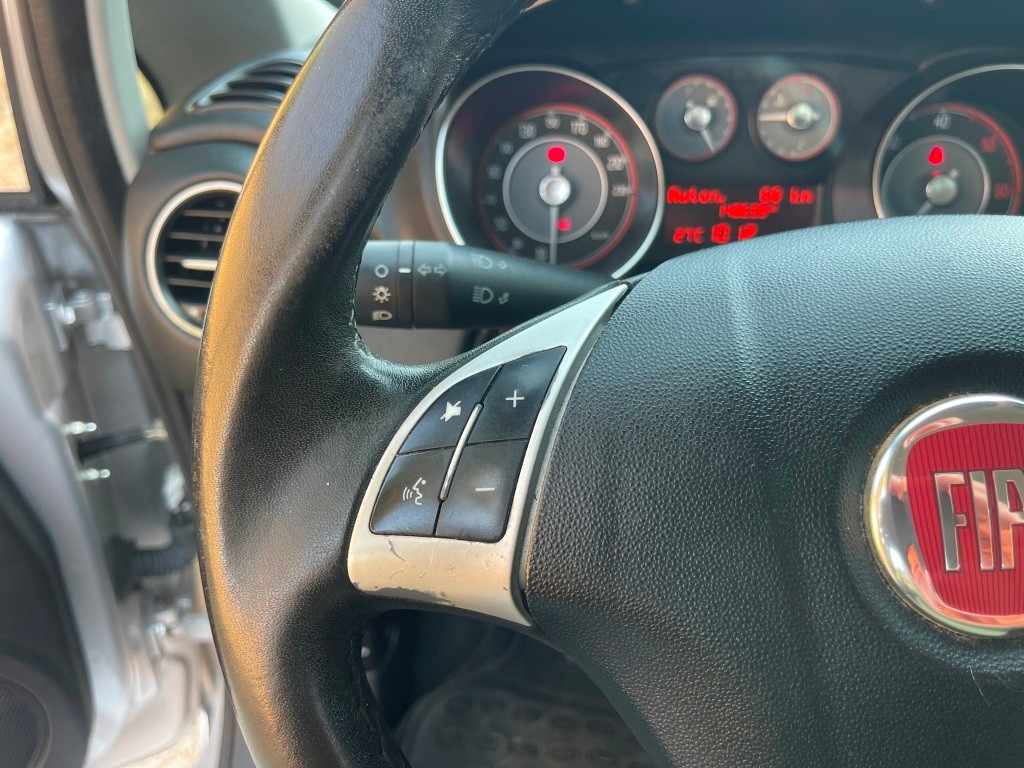fiat-punto-1-3-multijet-2014-diesel-1248cc