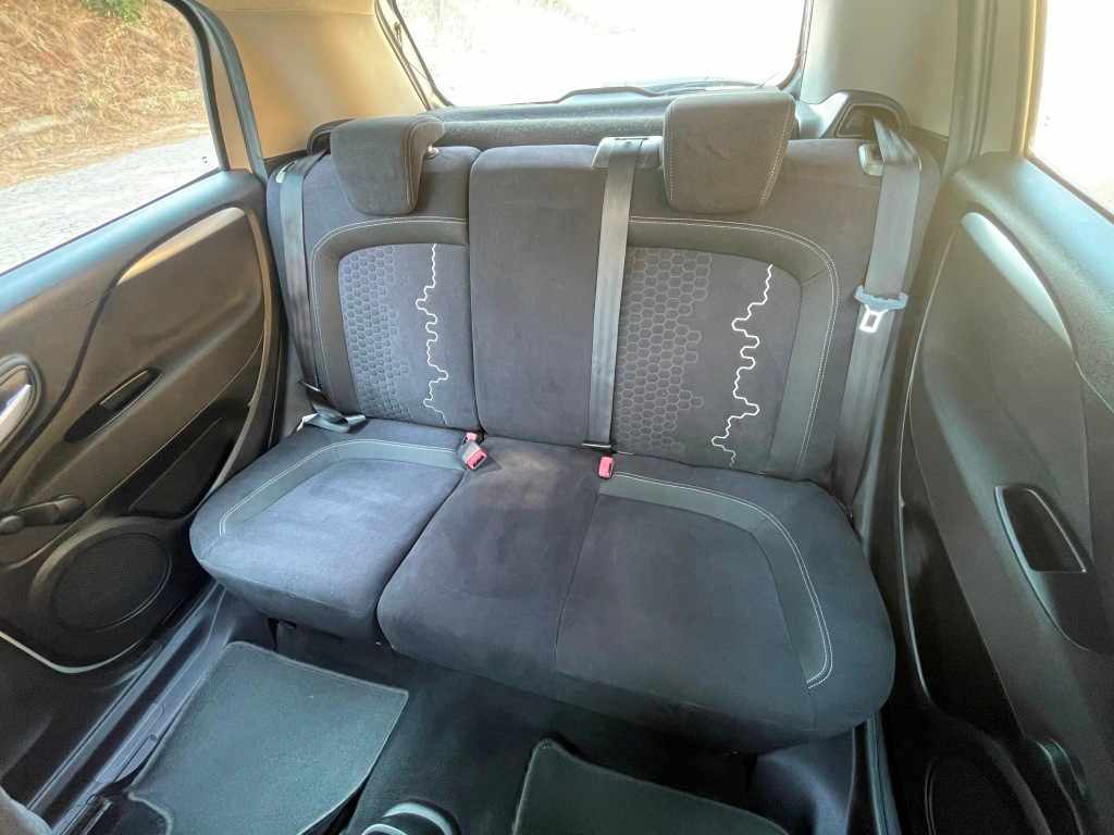 fiat-punto-1-3-multijet-2014-diesel-1248cc