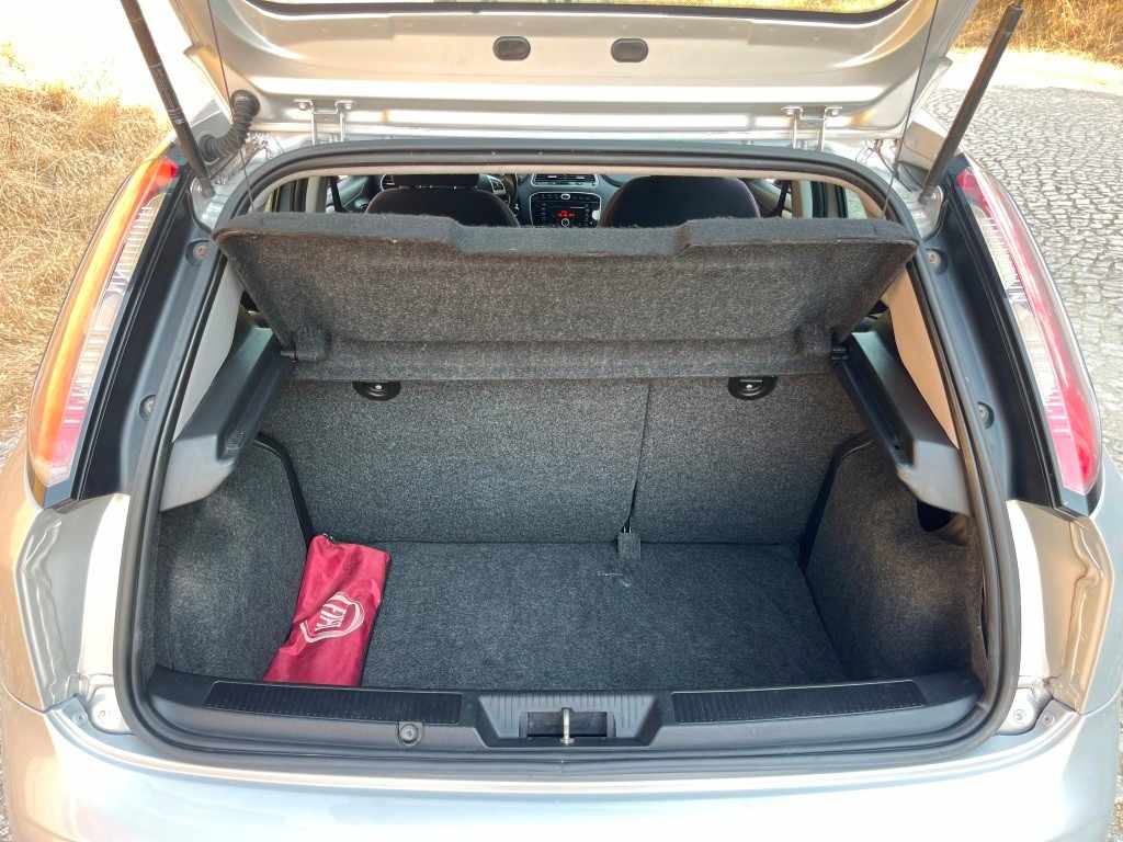 fiat-punto-1-3-multijet-2014-diesel-1248cc