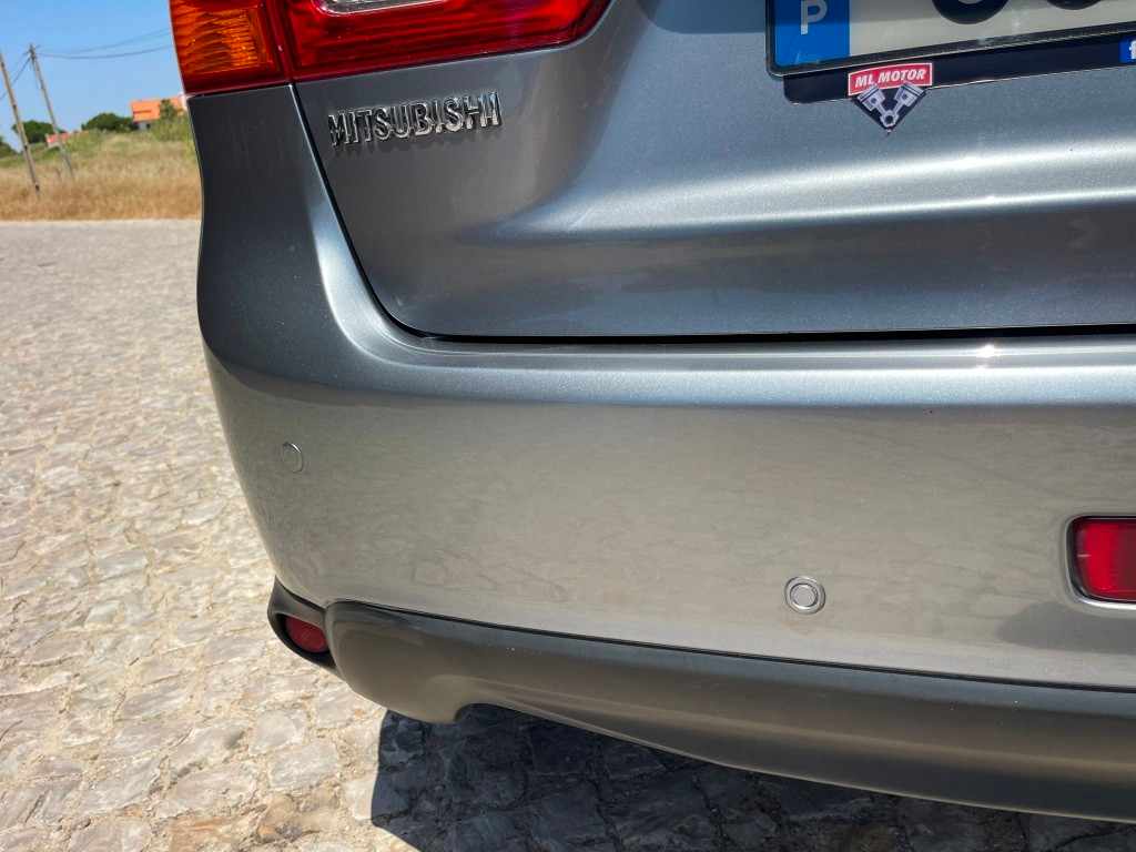 mitsubishi-asx-1-8-di-d-2014-diesel-1798cc