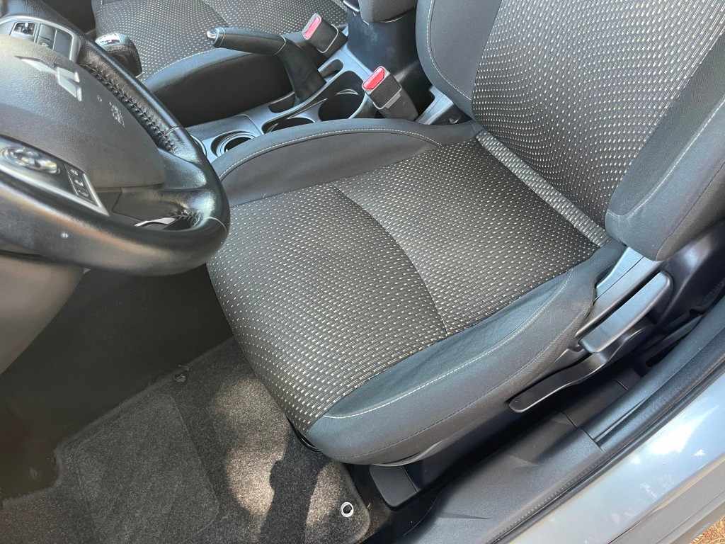 mitsubishi-asx-1-8-di-d-2014-diesel-1798cc