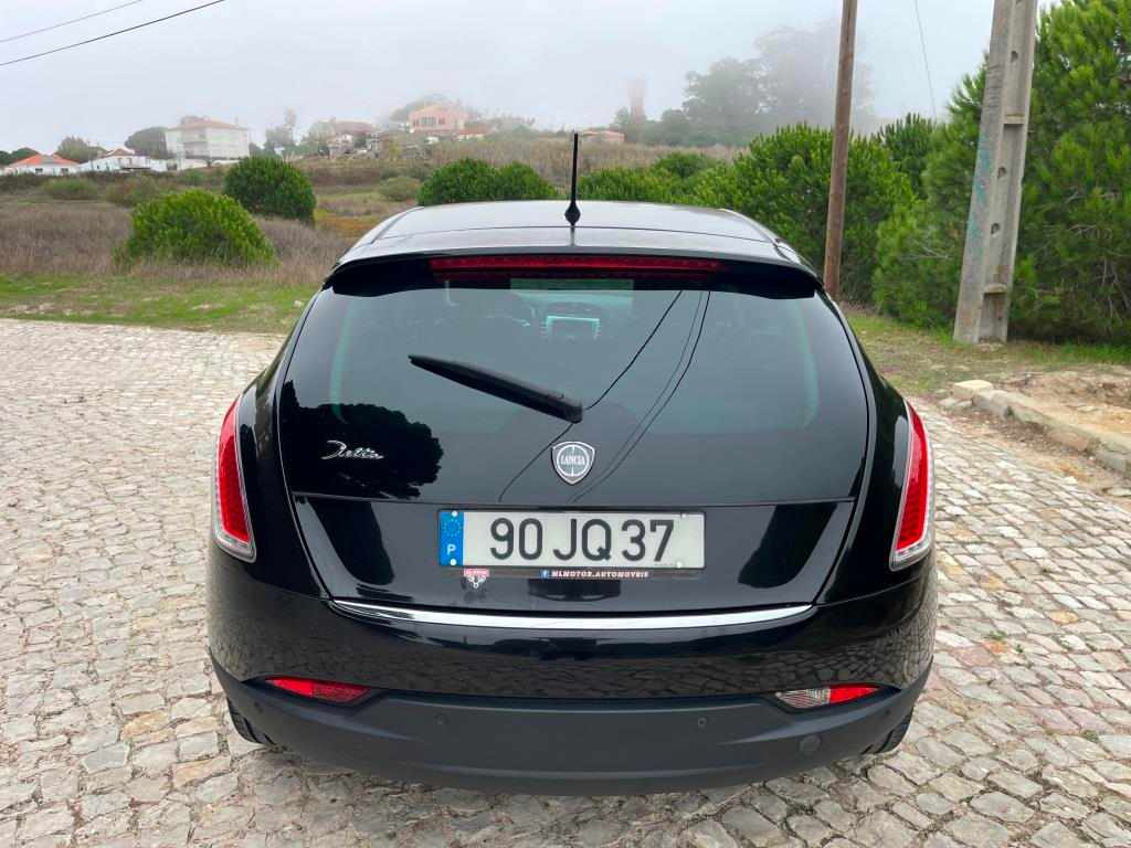 lancia-delta-1-6-2010-diesel-1598cc
