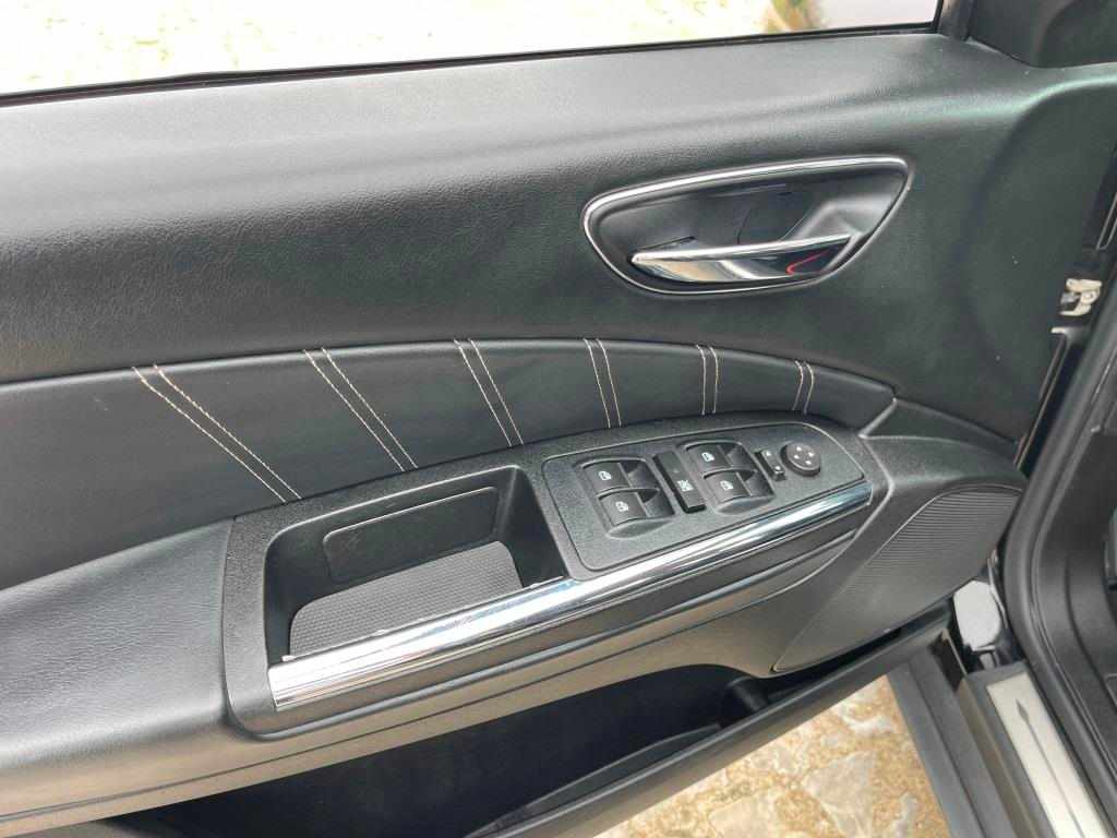 lancia-delta-1-6-2010-diesel-1598cc
