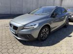 volvo-v40-cross-country-2019-diesel-1969cc